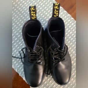 Dr.Martens Lace Up Boots Size 39 ( US Women 8)